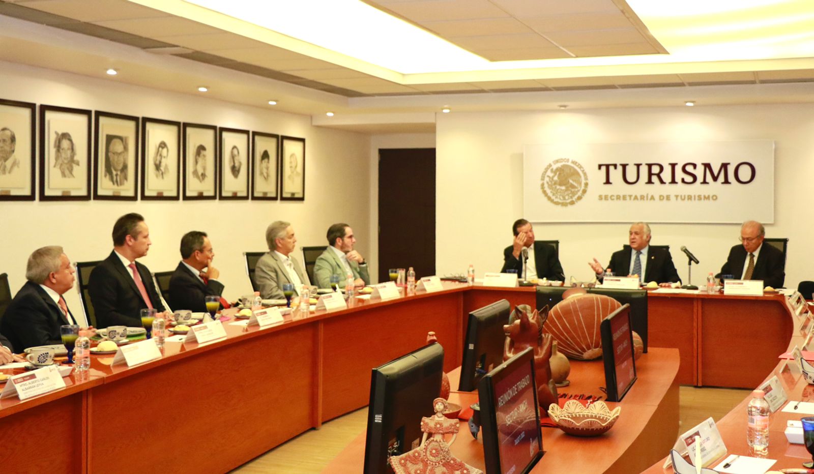 Empresarios hoteleros reconocen que las políticas implementadas por el Gobierno de México para el sector turístico fueron acertadas