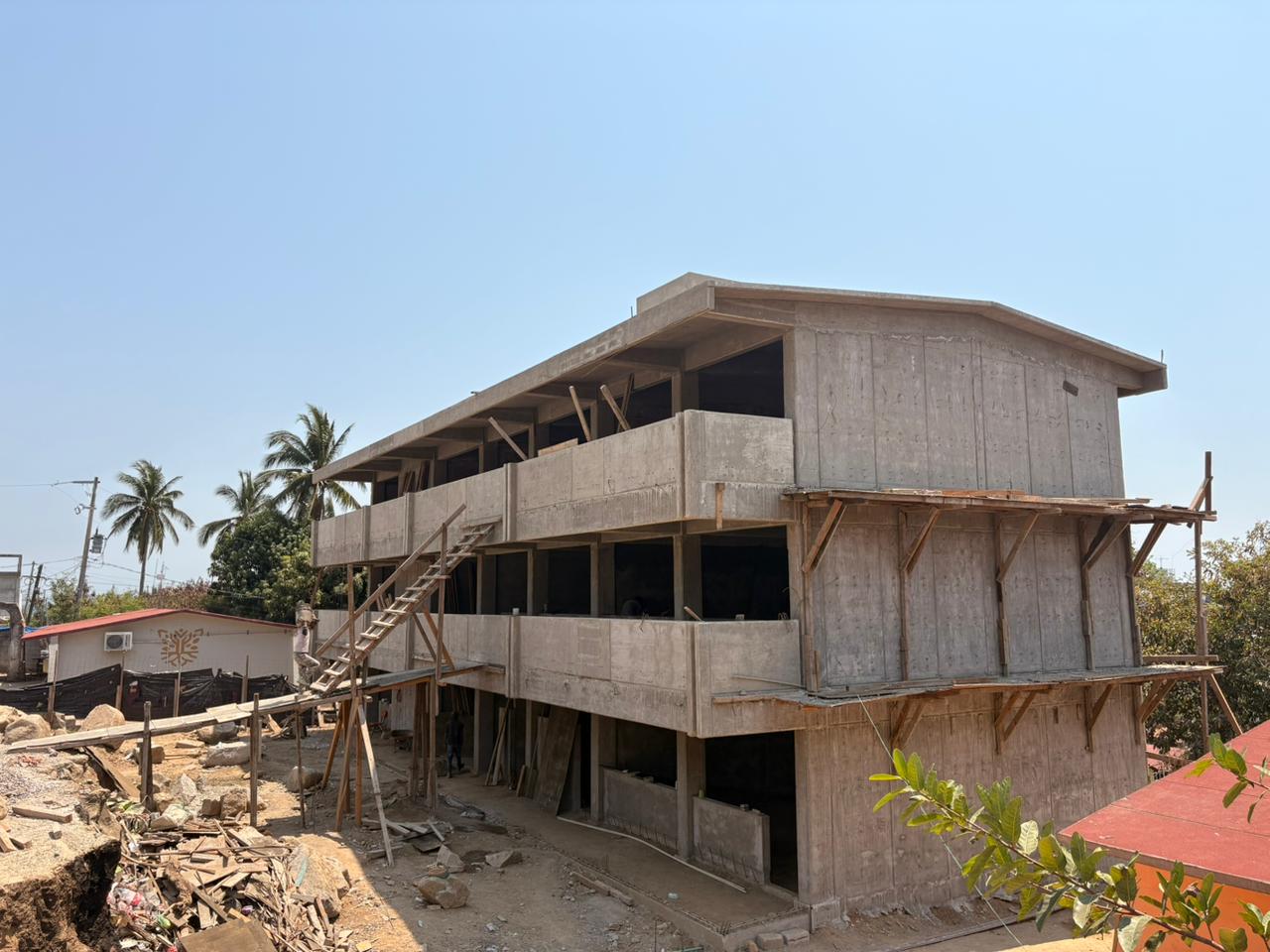 El gobierno del estado impulsa y moderniza la infraestructura educativa en Acapulco
