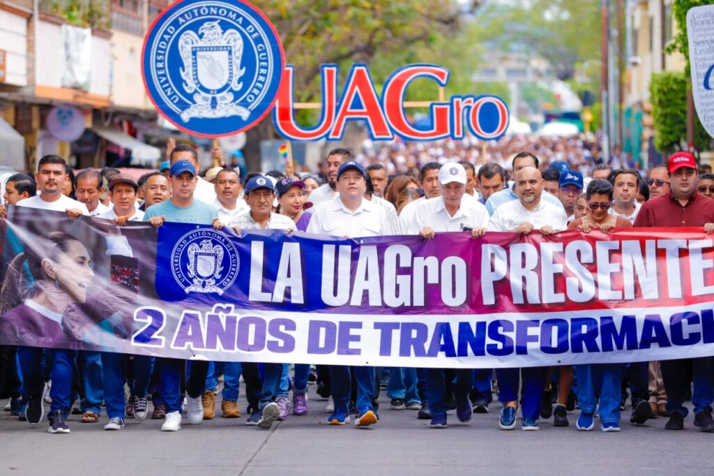 Universitarios de la UAGro celebran el Segundo Aniversario del triunfo de la presidenta Claudia Sheinbaum