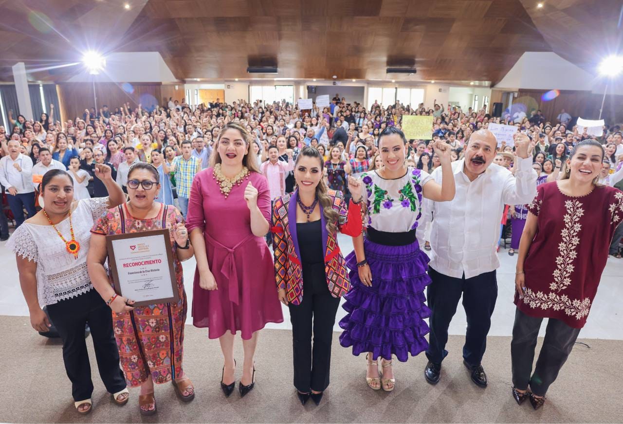 Reconoce Evelyn Salgado a mujeres de pueblos indígenas por preservar su cultura y defender los derechos de las mujeres, niñas y adolescentes