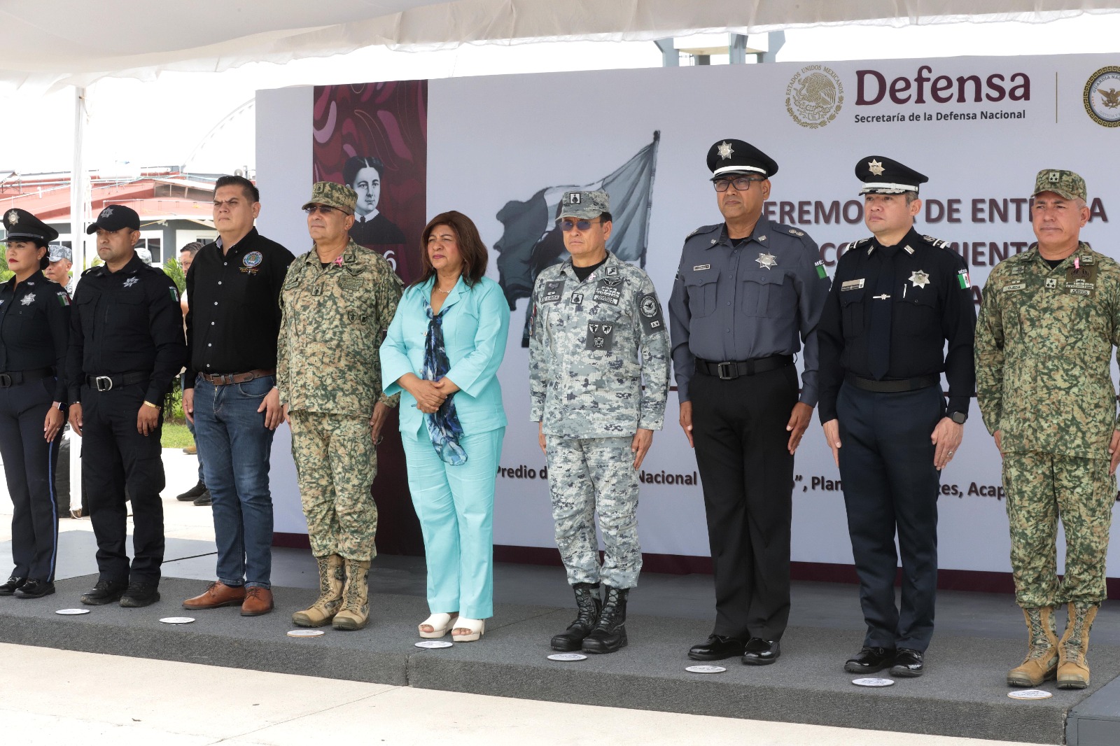 Reconoce Leticia Lozano a personal de seguridad por su vocación de servicio